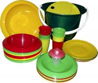 Миниатюра: Набор посуды для отдыха пласт. 45пр (ведро,тарелки,вилки,ложки,ножи,стаканы и др.), "Турист-2 Макси"