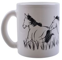 Миниатюра: Кружка 300мл стекло Символ года 2026 Лошади в траве бело-черная, в подарочной упаковке (12)