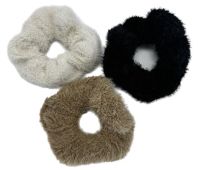 Миниатюра: Резинка для волос Меховая большая (черн,св-беж,кофе)