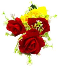Миниатюра: Цветы искусственные Букет Роза 5шт 50см +зелень Двухцв.красн+желт@