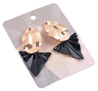 Миниатюра: Серьги металл Тренд овал и треугольник, цвет чёрный в глянцевом золоте